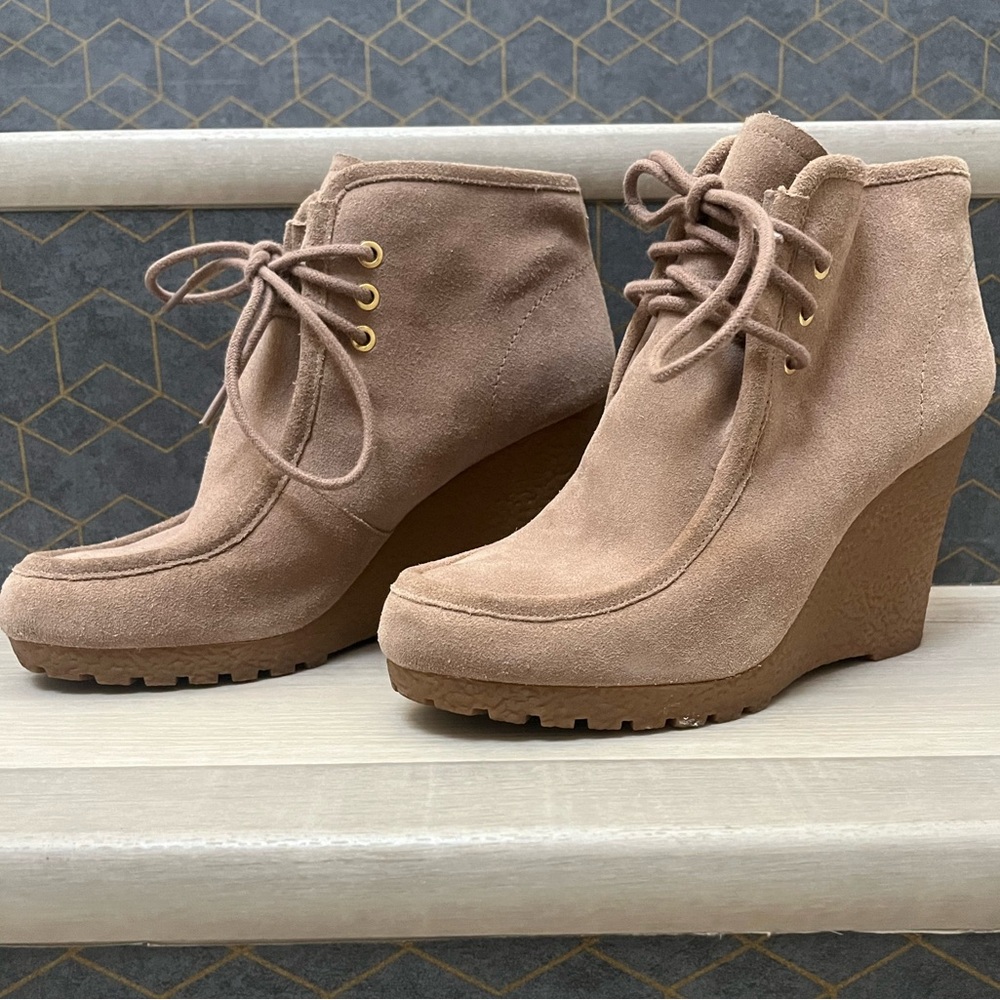 Michael Kors Wedge Bootie Tan Size 8